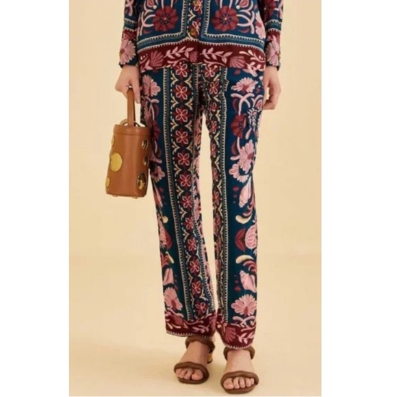 FARM Rio Seashell Tapestry Teal Cargo Pants. - Picture 1 of 7